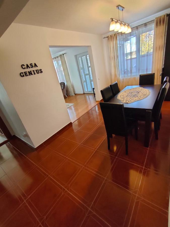 "Apartament"-Casa Genius Ploieşti Eksteriør billede